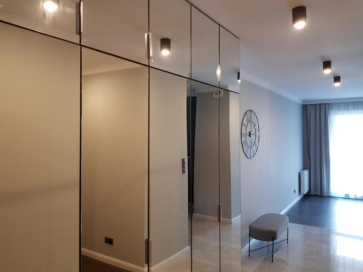 Apartament Warmia Olsztyn 58M2 - 2 Pokojowy Apartament Z Podziemnym Miejscem Postojowym Kültér fotó